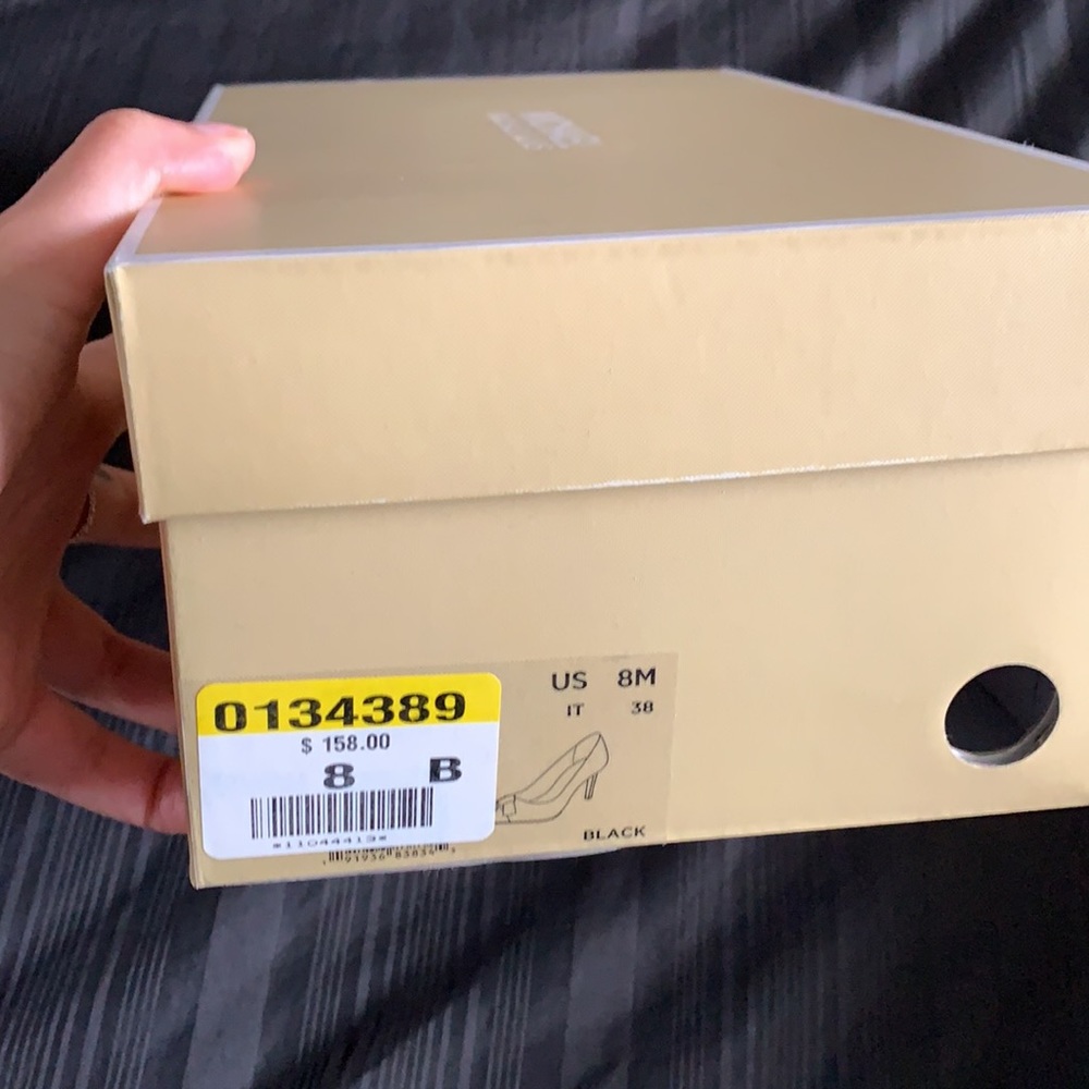 MICHAEL KORS BLACK HIGH HEEL - Picture 6 of 6